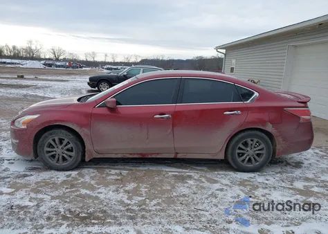 2015 Nissan Altima 2.5 S из США, поврежденный, VIN 1N4AL3APXFN861289